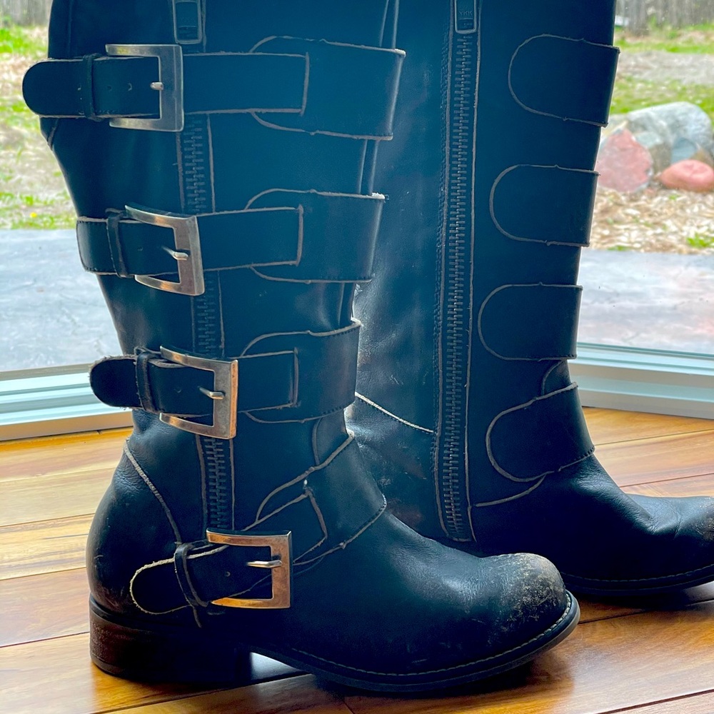 Distress Circle G Boots by Corral